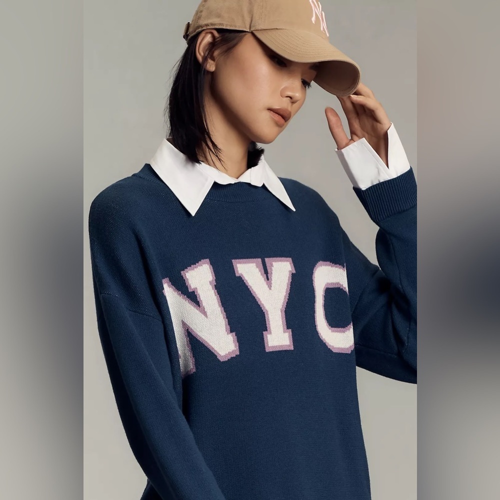 NWT Size M - Maeve NYC Graphic Twofer Sweater